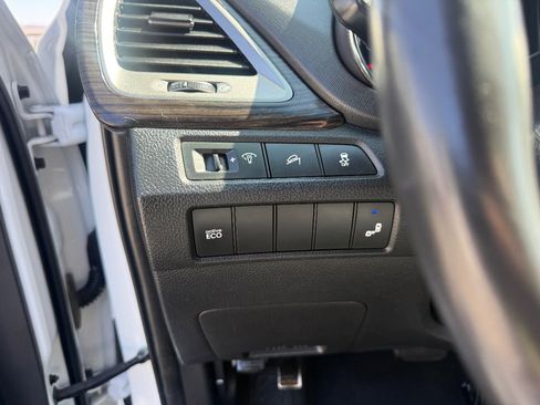 Used 2015 Hyundai Santa Fe Sport 2.0T FWD image 21