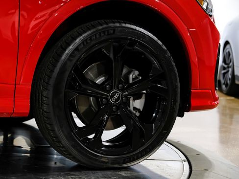 Used 2023 Audi Q3 2.0T Premium Plus w/ Premium Plus Package image 59