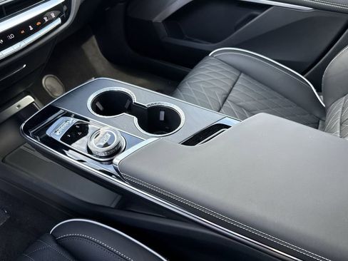 New 2026 Cadillac Lyriq V AWD/4WD image 21