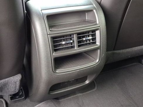 Certified 2024 Cadillac XT5 Premium Luxury w/ Technology Package image 9