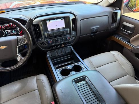 Used 2018 Chevrolet Silverado 1500 LTZ w/ Sport Package AWD/4WD image 30