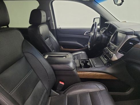 Used 2019 GMC Yukon XL Denali w/ Open Road Package AWD/4WD image 21