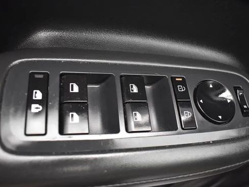 Used 2025 Hyundai Santa Fe SEL FWD image 21