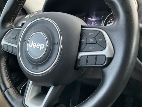 Used 2018 Jeep Compass Latitude AWD/4WD image 24