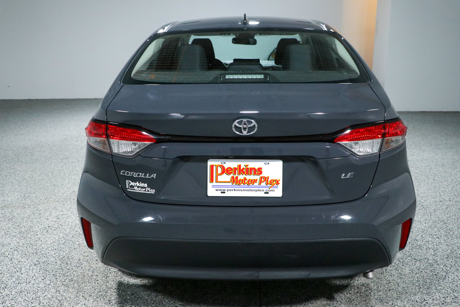 Used 2024 Toyota Corolla LE FWD image 8