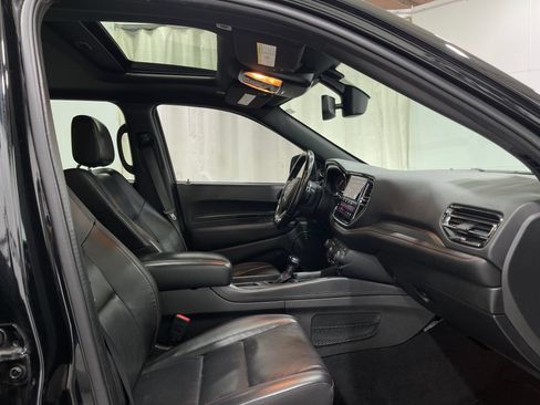 Used 2021 Dodge Durango R/T w/ Blacktop Package AWD/4WD image 33