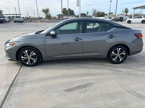Used 2023 Nissan Sentra SV image 2