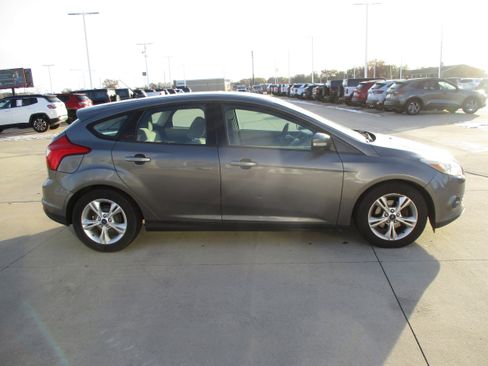 Used 2013 Ford Focus SE image 5