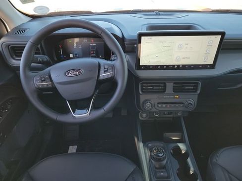 New 2026 Ford Maverick Lariat w/ Black Appearance Package image 9