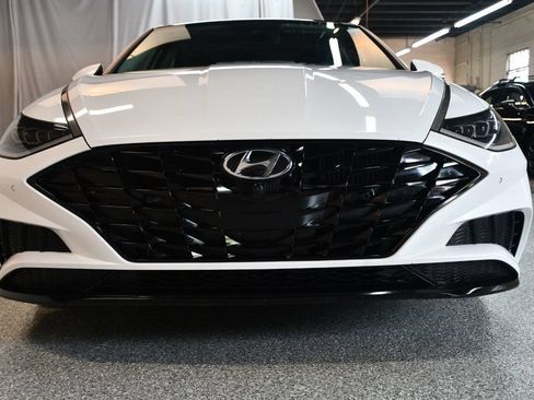Used 2021 Hyundai Sonata Limited FWD image 13