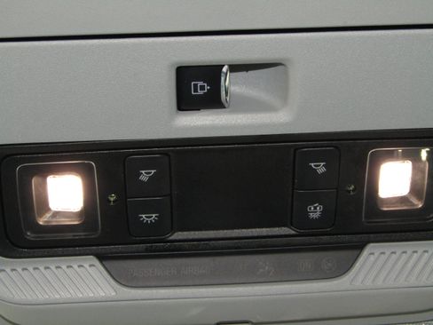 Used 2024 Ford F350 XL w/ FX4 Off-Road Package AWD/4WD image 32