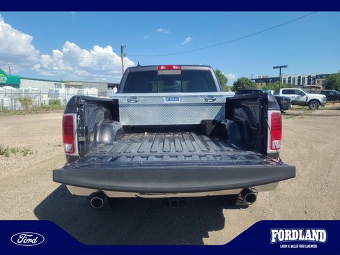 Used 2014 RAM 1500 Laramie AWD/4WD image 33