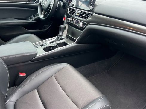 Used 2022 Honda Accord Sport image 18