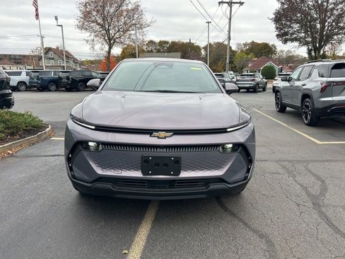 New 2026 Chevrolet Equinox EV LT w/ Comfort Package image 3