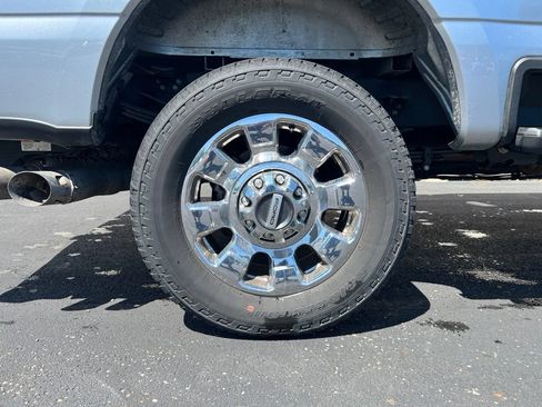 Used 2024 Ford F350 Lariat w/ Lariat Ultimate Package AWD/4WD image 11