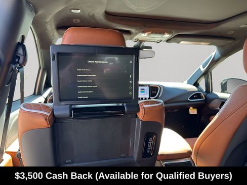 New 2026 Chrysler Pacifica Pinnacle FWD image 20