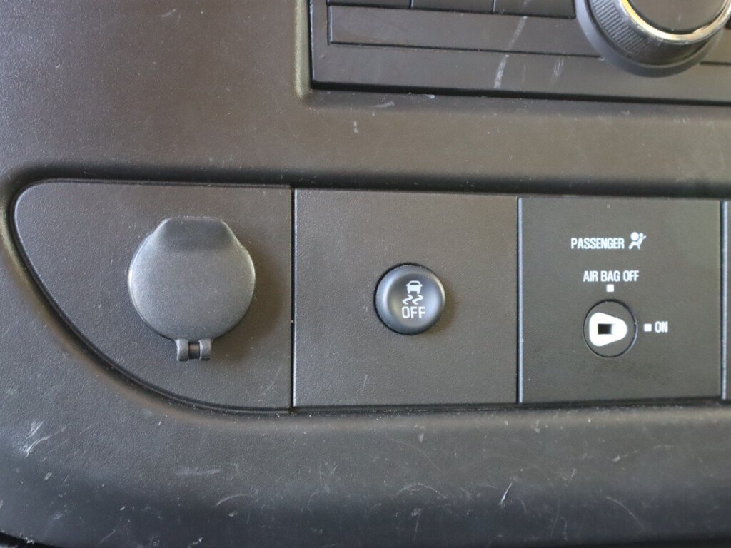 Used 2021 Chevrolet Express 3500 RWD image 20