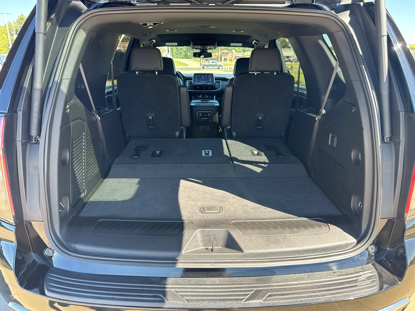 Used 2021 Chevrolet Tahoe LT RWD image 23