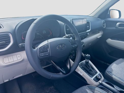 New 2026 Hyundai Venue SEL FWD image 7