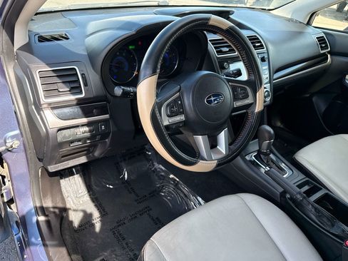 Used 2016 Subaru Crosstrek Touring AWD/4WD image 10