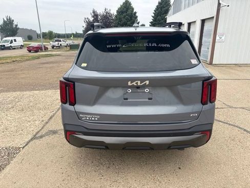 Used 2024 Kia Sorento SX Prestige AWD/4WD image 11