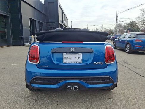 Certified 2024 MINI Cooper S image 5