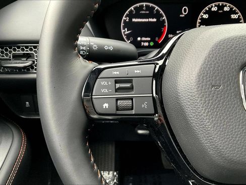 Used 2026 Honda HR-V Sport image 11