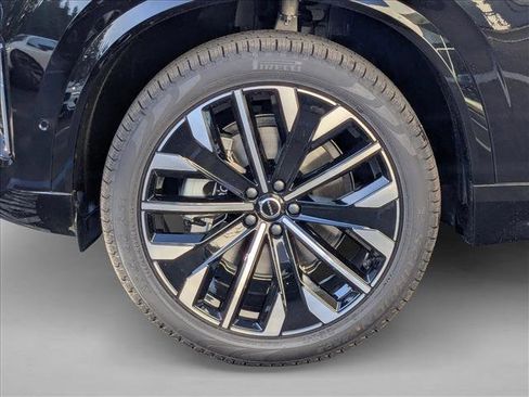 New 2026 Volvo XC90 B6 Plus w/ Protection Package image 11