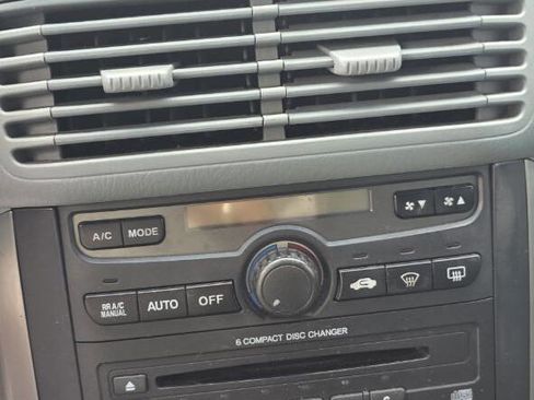 Used 2005 Honda Pilot EX-L image 12
