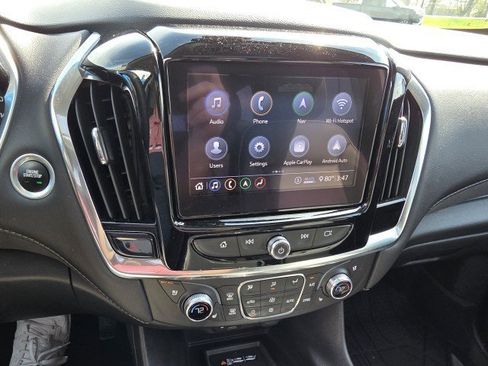 Used 2021 Chevrolet Traverse High Country FWD image 8