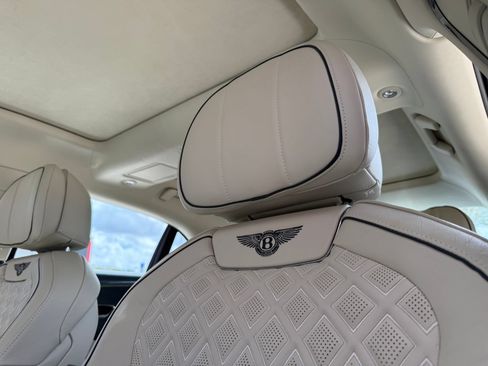 Used 2020 Bentley Flying Spur W12 AWD/4WD image 18