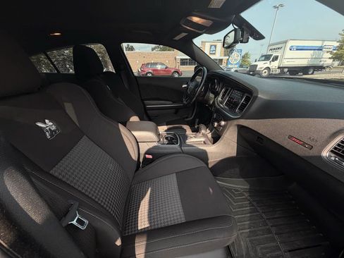 Used 2020 Dodge Charger Scat Pack RWD image 14