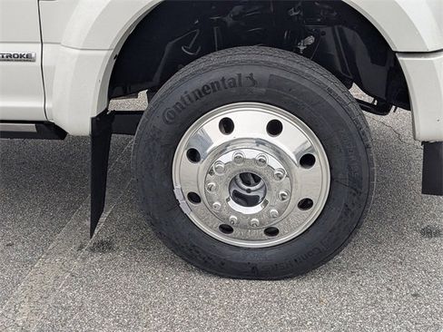 Used 2022 Ford F450 Limited w/ FX4 Off-Road Package image 10