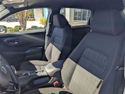 Used 2023 Honda HR-V Sport image 21