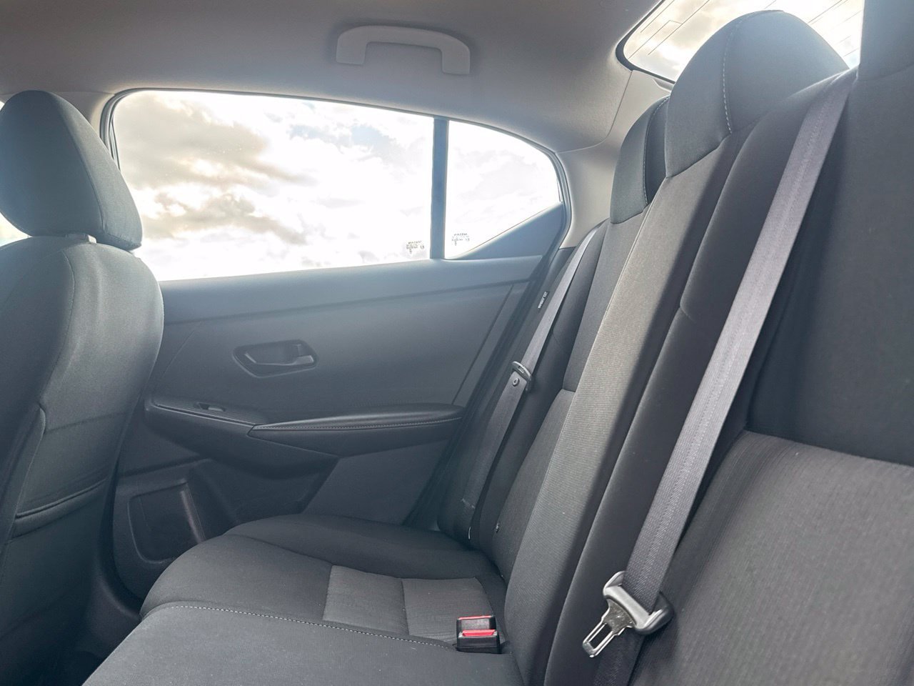 Certified 2024 Nissan Sentra SV FWD image 37