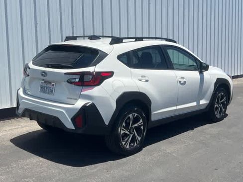 Used 2025 Subaru Crosstrek 2.5i Premium AWD/4WD image 6