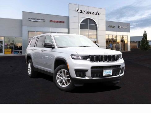 New 2025 Jeep Grand Cherokee L Laredo w/ Luxury Tech Group I AWD/4WD image 1