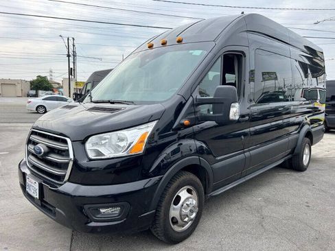 Used 2020 Ford Transit 350 XLT image 3