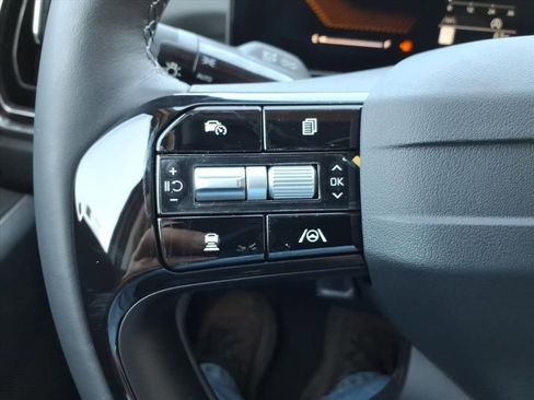 New 2026 Kia Sorento S AWD/4WD image 22