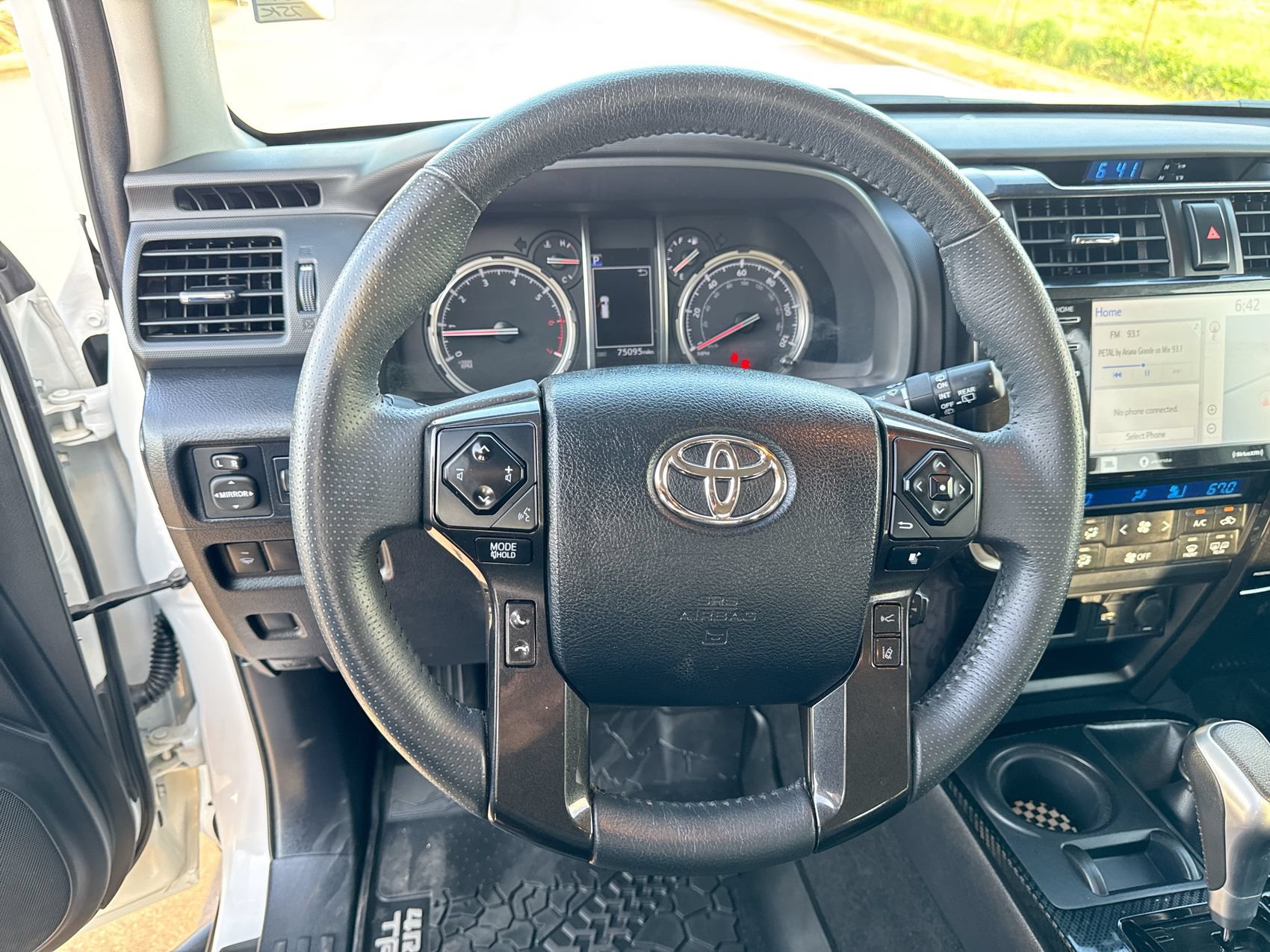 Used 2020 Toyota 4Runner TRD Pro AWD/4WD image 14