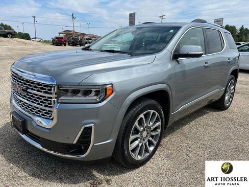 Used 2023 GMC Acadia Denali w/ Denali Ultimate Package AWD/4WD image 1
