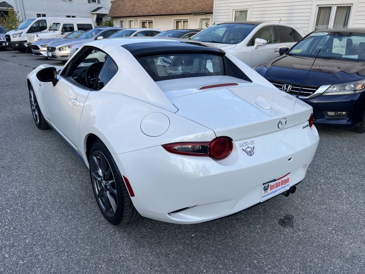 Used 2020 MAZDA MX-5 Miata RF Grand Touring RWD image 8