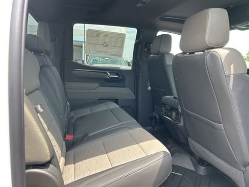 New 2026 Chevrolet Silverado 1500 ZR2 w/ Dark Appearance Package AWD/4WD image 31