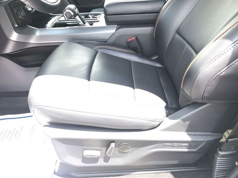 Used 2025 Ford F150 Lariat w/ Equipment Group 502A High image 12