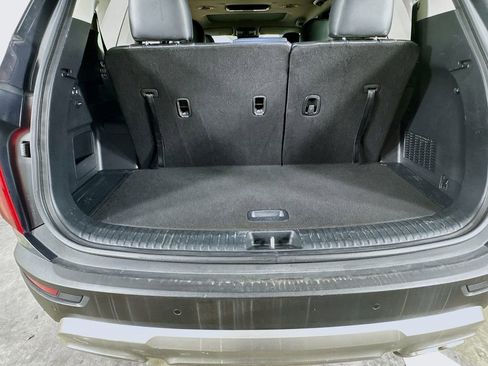 Used 2022 Kia Telluride EX w/ EX Premium Package FWD image 28