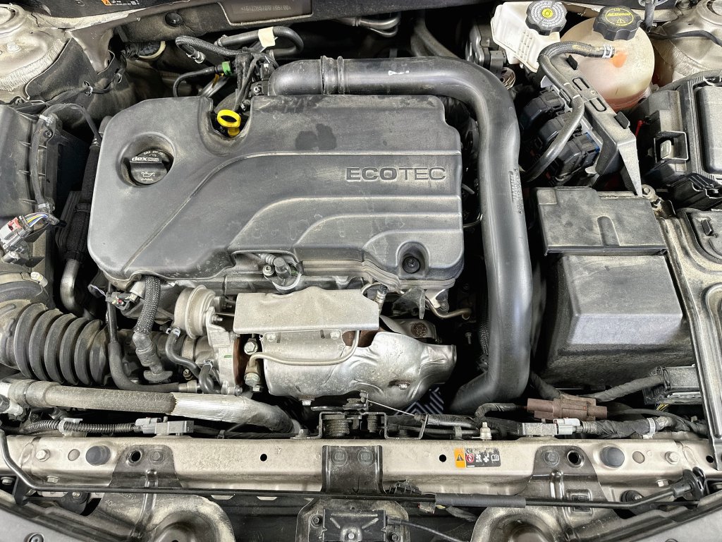 Used 2024 Chevrolet Malibu LT FWD image 37