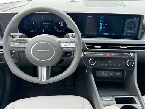 Certified 2025 Hyundai Sonata SEL AWD/4WD image 17