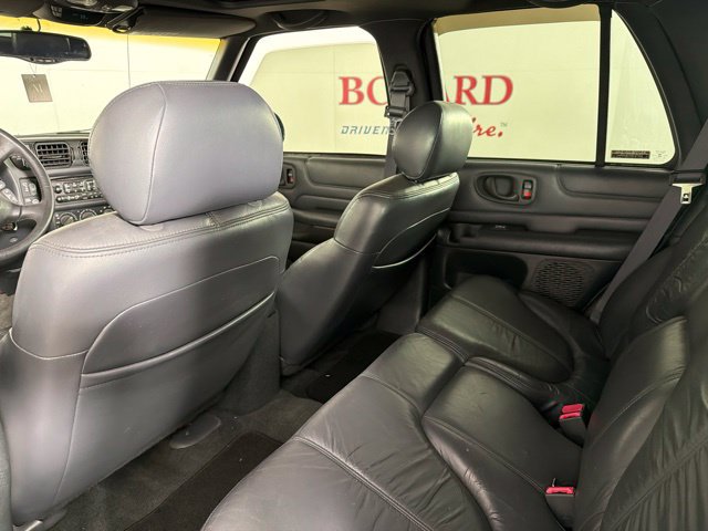 Used 2000 GMC Jimmy SLT w/ Marketing Opt Pkg AWD/4WD image 24