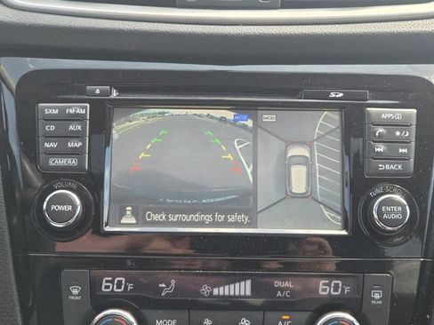 Used 2015 Nissan Rogue SL w/ SL Premium Package FWD image 32