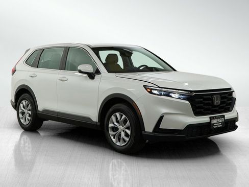 Used 2023 Honda CR-V LX image 8